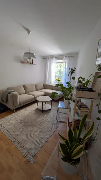 Traumlage an der Spree / Central on the Spree! 2-Zimmer-Wohnung in Tiergarten/Hansaviertel /Moabit — photo 1